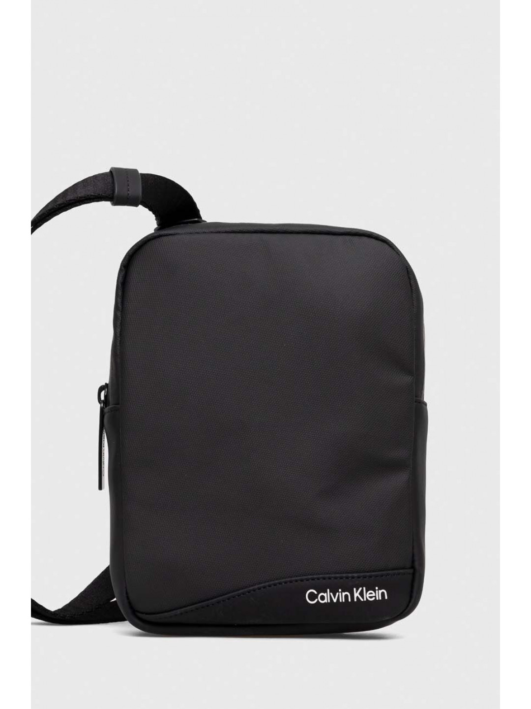 Ledvinka Calvin Klein černá barva K50K511252