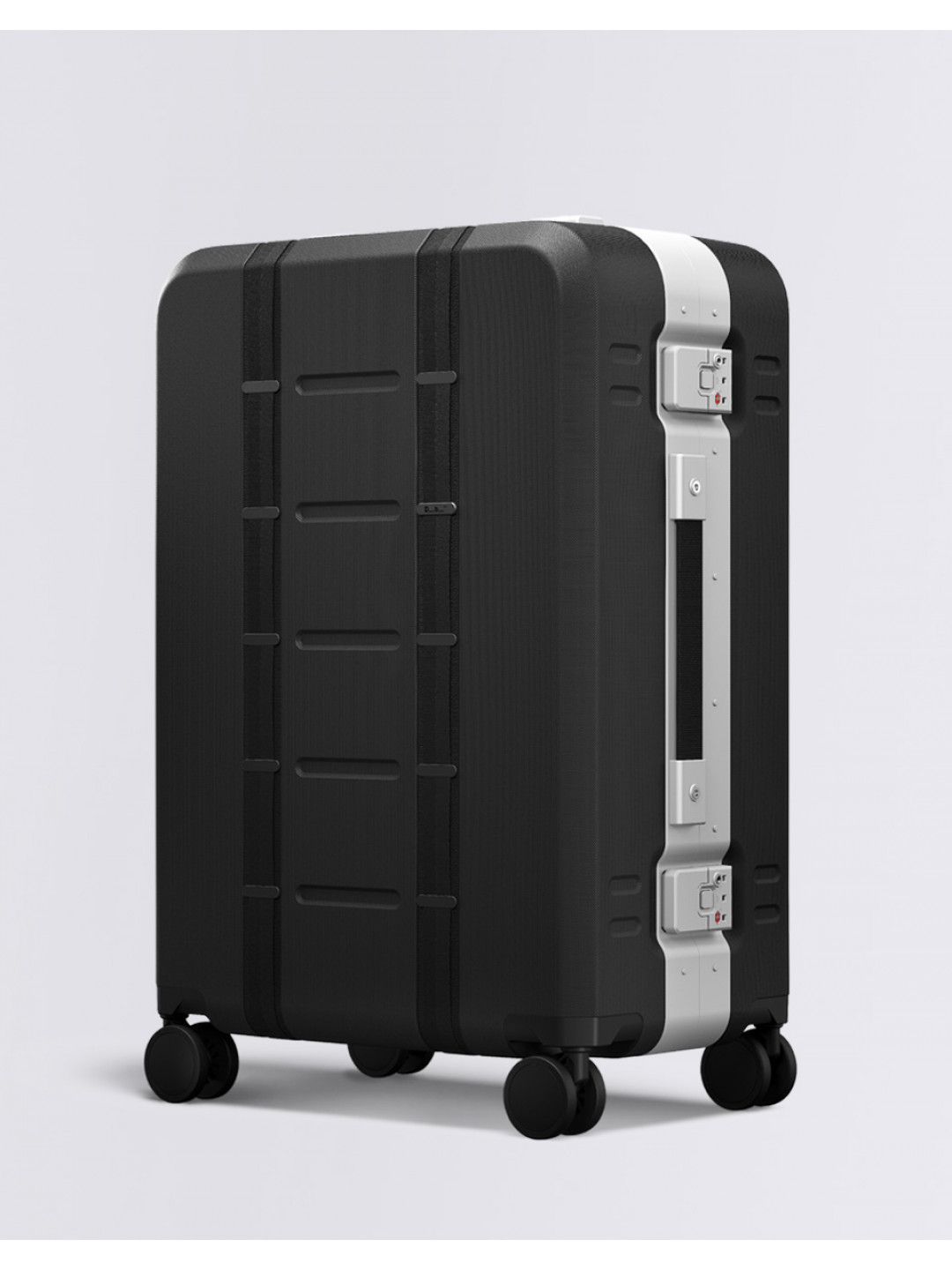 Db Ramverk Pro Check-in Luggage Medium Silver