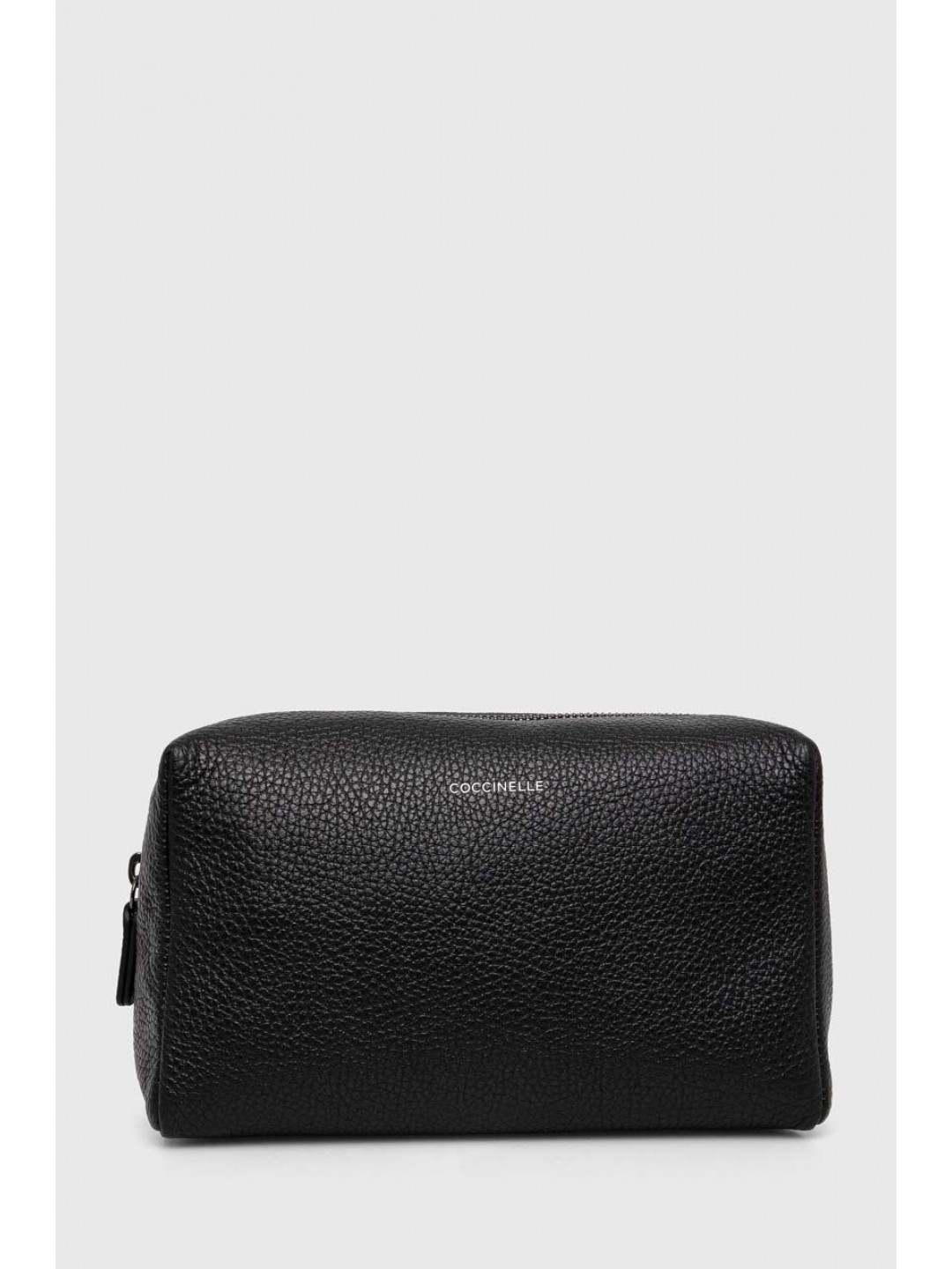 Kožená kosmetická taška Coccinelle černá barva