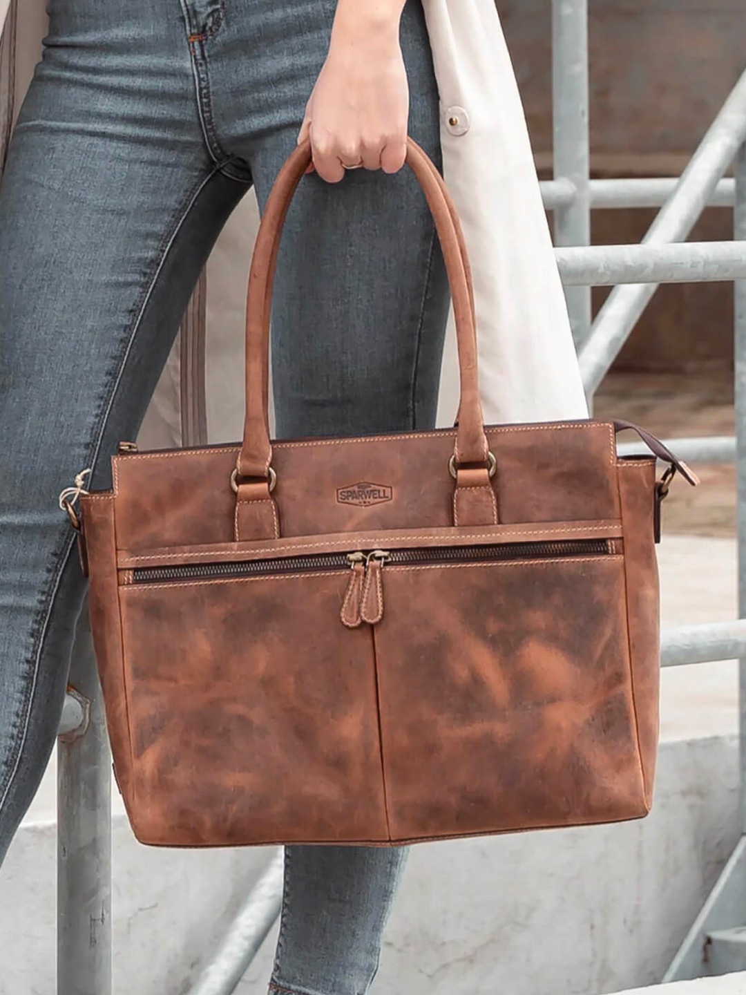 Dámská kožená kabelka na notebook Sparwell Bardot – koňak