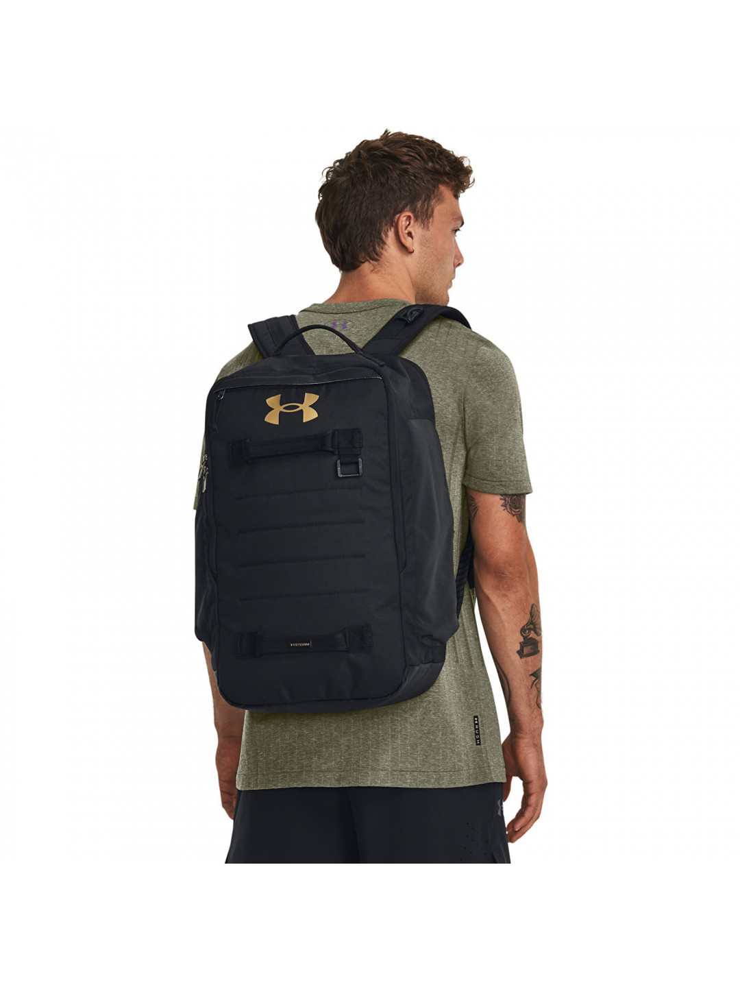 Batoh Under Armour Contain Backpack Black Black Metallic Gold Universal