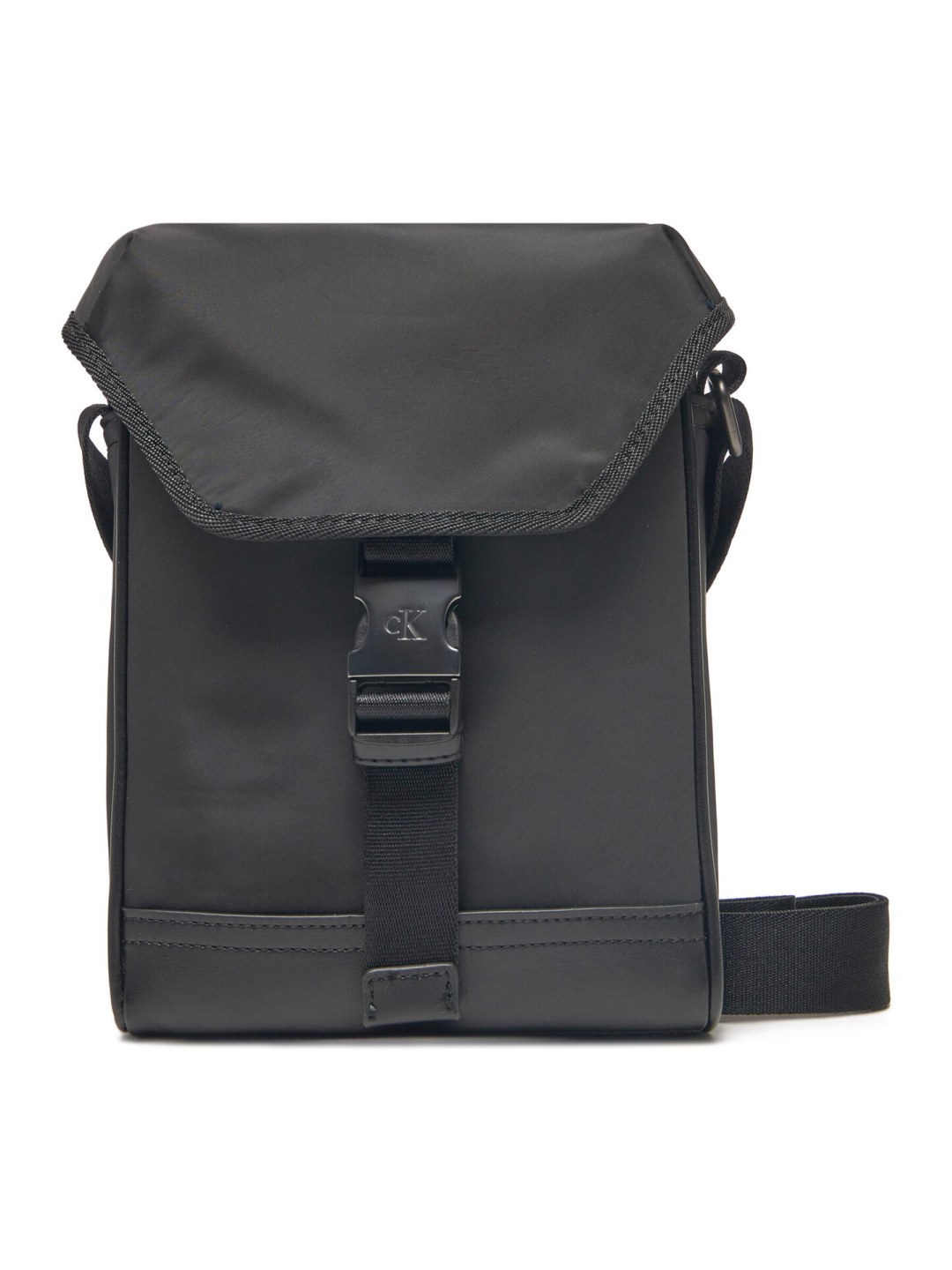 Brašna Calvin Klein Jeans Speed Clip Ut Flap Reporter Ny K50K513003 Černá