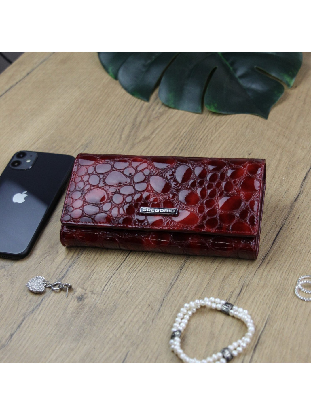 Extravagantní dámská kožená peněženka Lucio červená