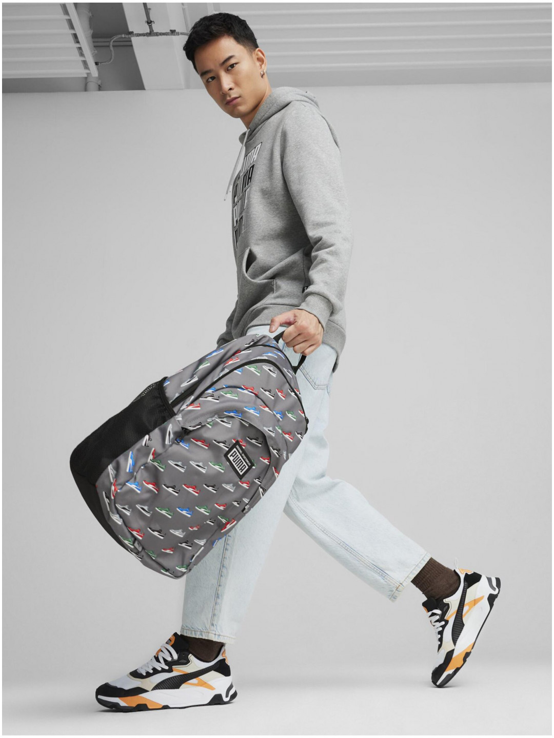 Šedý vzorovaný batoh Puma Academy Backpack
